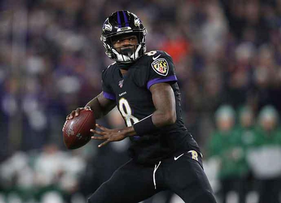 NFL Week 14 best prop bets: Lamar Jackson, Alvin Kamara and more